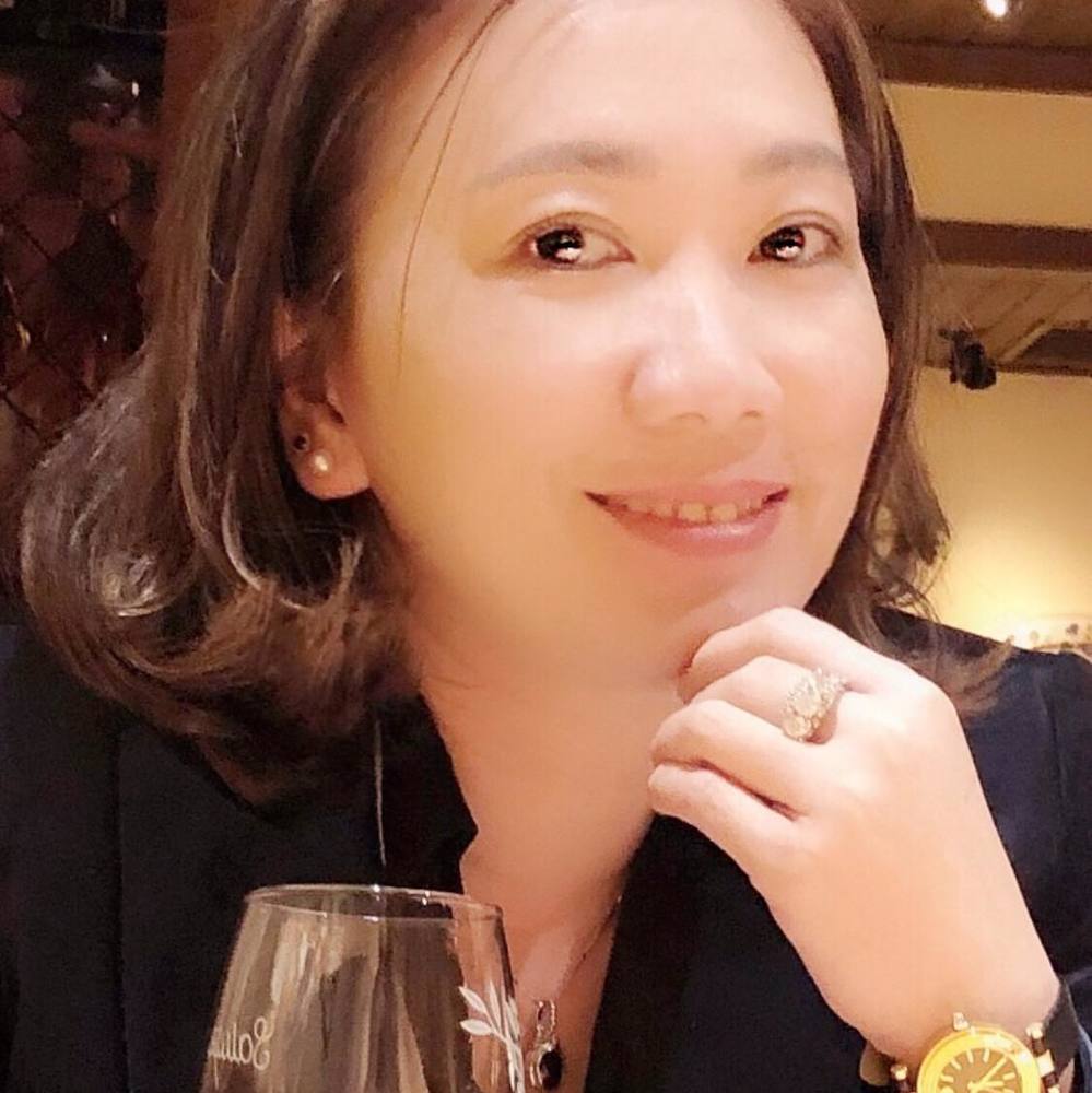 Meet your Posher, Eve